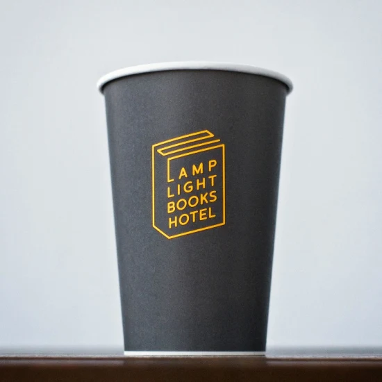 Kunststofffreier Pappbecher zum Fabrikpreis, biologisch abbaubarer Einweg-Kaffee-Pappbecher mit individuellem Logo